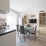 Apartment Mica *